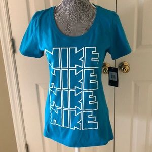 NWT Nike T-Shirt